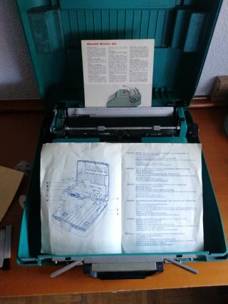 Máquina de escribir Olivetti Studio 45