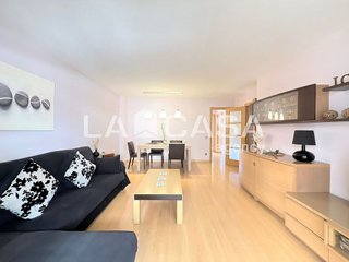 Piso en venta en Artigas - Llefià en Badalona