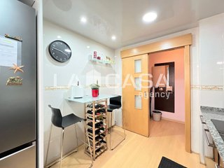 Piso en venta en Artigas - Llefià en Badalona