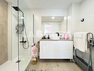 Piso en venta en Artigas - Llefià en Badalona