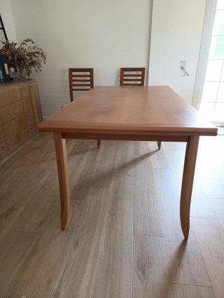Mesa de comedor extensible