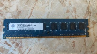 Módulo RAM Nanya 4GB DDR3 PC3-10600U