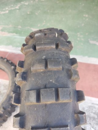 Lote 4 ruedas enduro