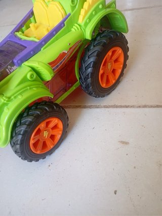Coche de juguete SuperThings