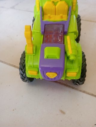 Coche de juguete SuperThings
