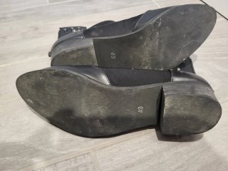 Botines negros bajos