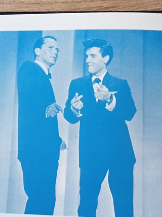7 LIBROS/CD'S DEL INIGUALABLE FRANK SINATRA