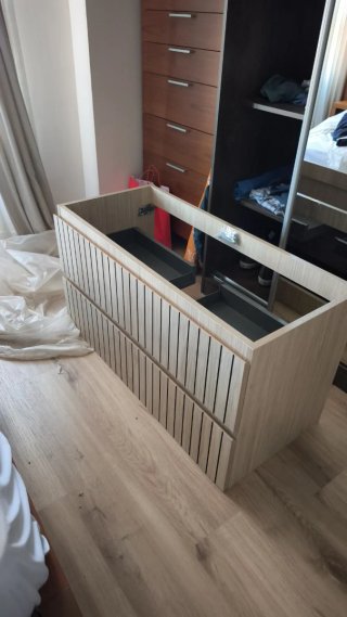 Mueble de baño sin lavabo  Nuevo a estrenar.