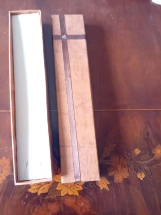 Contenitore regalo collana sottile