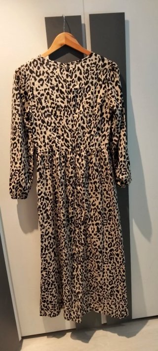 Vestido largo estampado leopardo manga larga