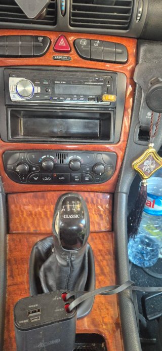 Mercedes-Benz Clase E 2001