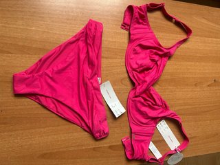 Triumph Costume Rosa Tg 44D /Slip Rosa Tg 44