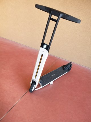 ¡Patinete eléctrico Ninebot KickScooter Air T15E!