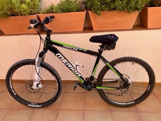 MTB merida , frenos de disco , suspension delante