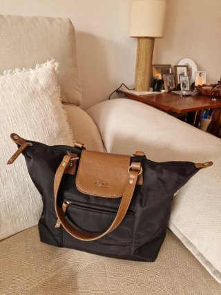 Vendo conjunto de ropa, bolsos y mas!