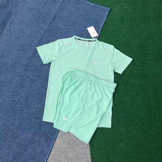 Conjunto Nike Deportivo Azul y Morado Talla S,M