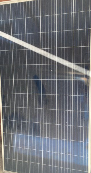 cuatro. Paneles solares.