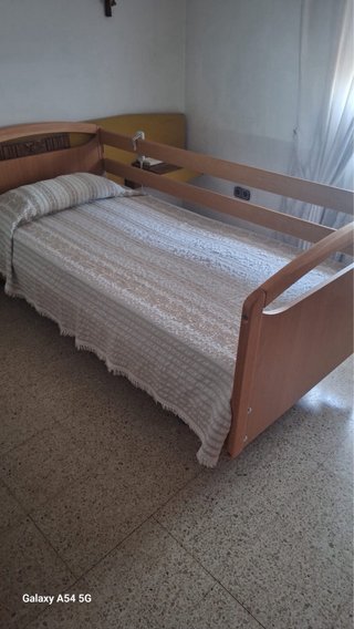 Cama Medical elevable Ricote - Hukla