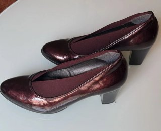 Zapatos de salón sin estrenar!!