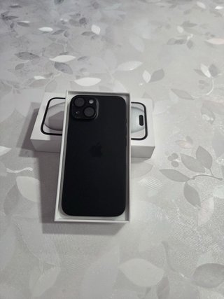 iPhone 15 Negro 128GB