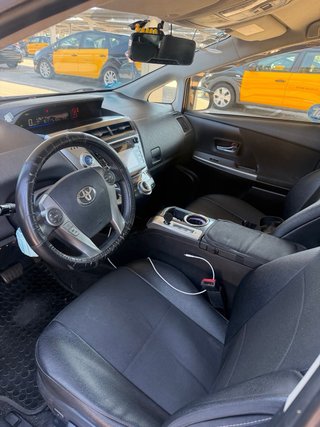 Toyota Prius+ 2017