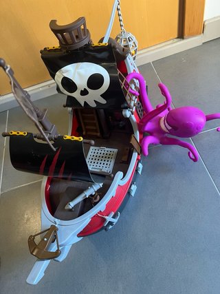 Barco Pirata Pinypon + Lancha Piratas