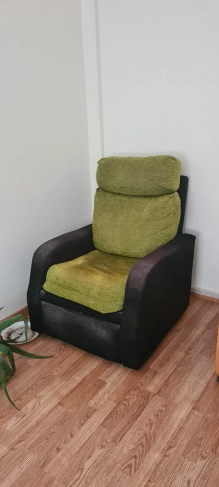 Sillón reclinable tela negro y verde