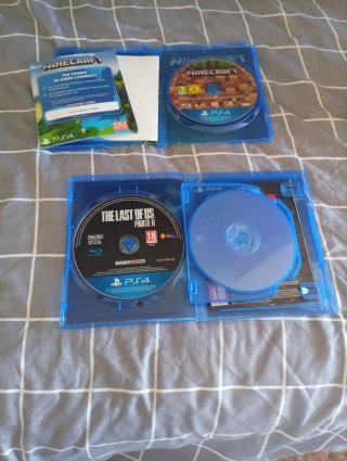 Pack PS4 Pro 1TB + Mando + 2 Juegos + extras