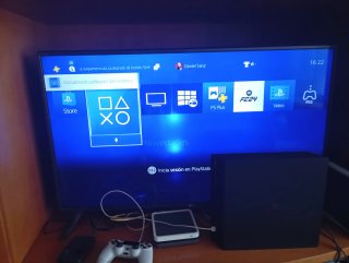 Pack PS4 Pro 1TB + Mando + 2 Juegos + extras