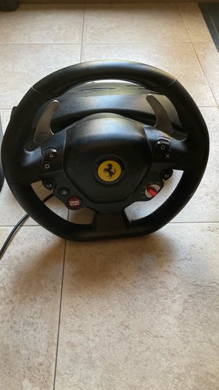 Volante ferrari thruthmaster t80