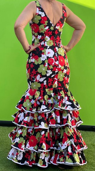 Traje de Flamenca Talla 38-40 Elástico