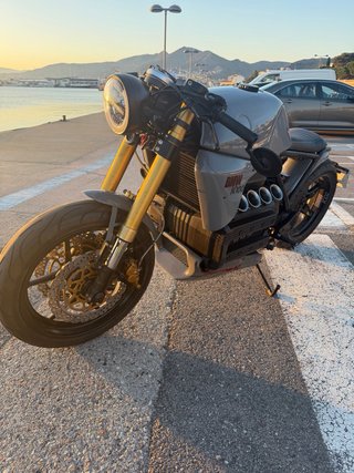 BMW K100 RS Cafe Racer Homologada