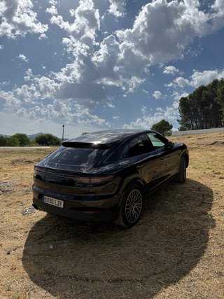 Porsche Cayenne Coupe Julio 2022 Nacional