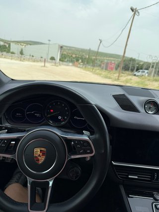 Porsche Cayenne Coupe Julio 2022 Nacional