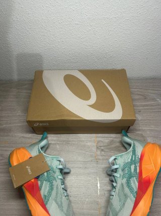 Asics Novablast 5 Talla 44 Naranja Verde