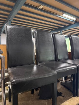 Sillas de comedor negras