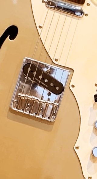 Guitarra Fender Squier Telecaster Thinline VM gold