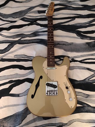 Guitarra Fender Squier Telecaster Thinline VM gold