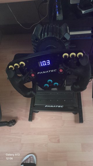 Fanatec CSL DD QR2 8Nm + volante F1 + G27 + cockpi