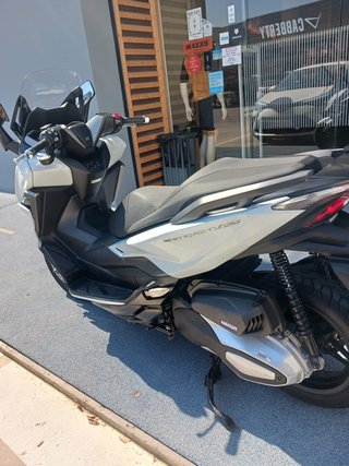 HONDA FORZA 350