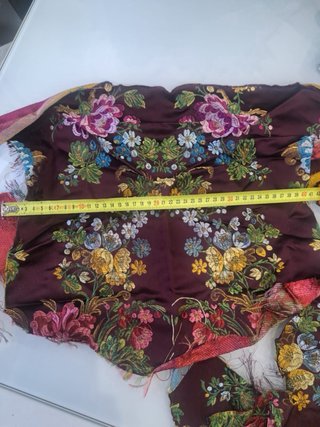 Traje de fallera dos corpiños, farol y manga larga
