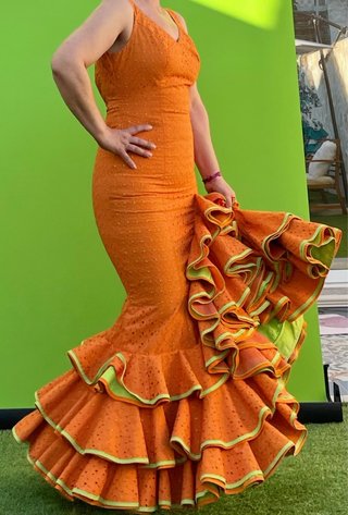 Traje de flamenca tela perforada talla 36-38