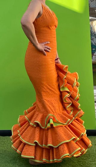 Traje de flamenca tela perforada talla 36-38
