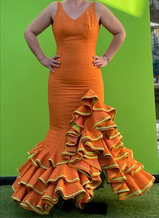 Traje de flamenca tela perforada talla 36-38