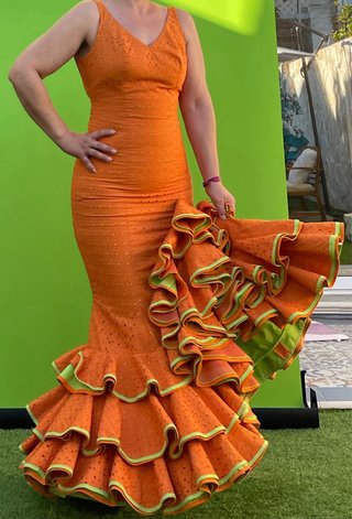 Traje de flamenca tela perforada talla 36-38