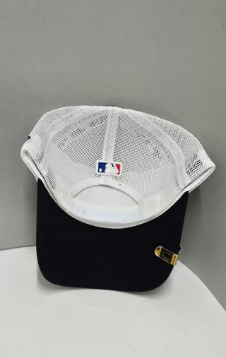 Gorra New Era NY Negra y Blanca