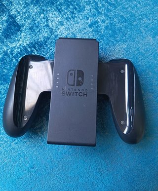 Nintendo Switch con accessori e schedina Minecraft
