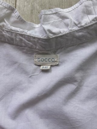 Camisa GOCCO blanca con volantes y bordado