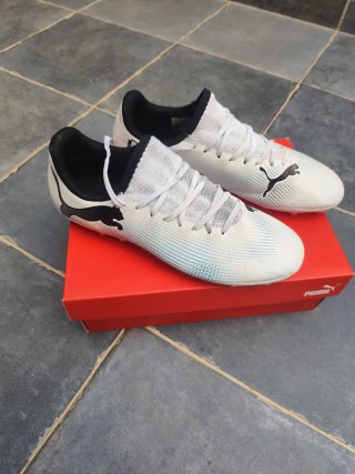 Botas de fútbol infantiles PUMA 38.5