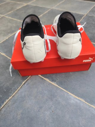 Botas de fútbol infantiles PUMA 38.5